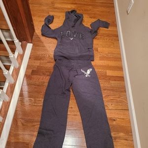 American eagle sweatsuit